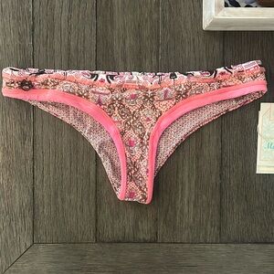 Maaji size M reversible bikini bottoms